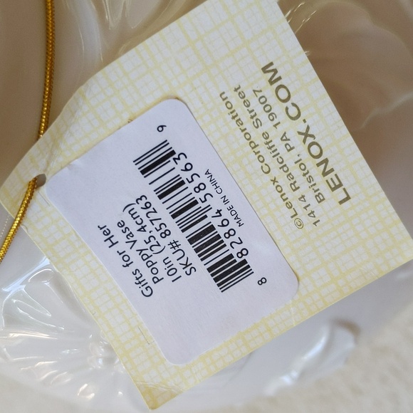 NWT Lenox Porcelain 10" Poppy Vase with Gold Trim - Picture 3 of 4